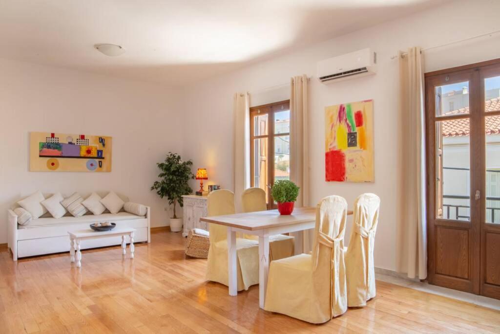 Seaview Stylish Flat In Andros - Walk To Beach Extérieur photo